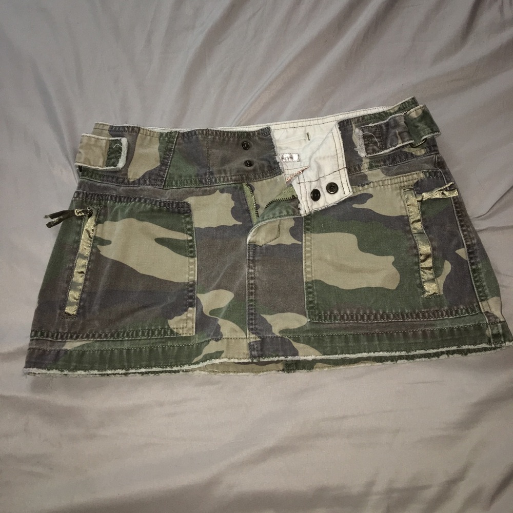 Camo skirt